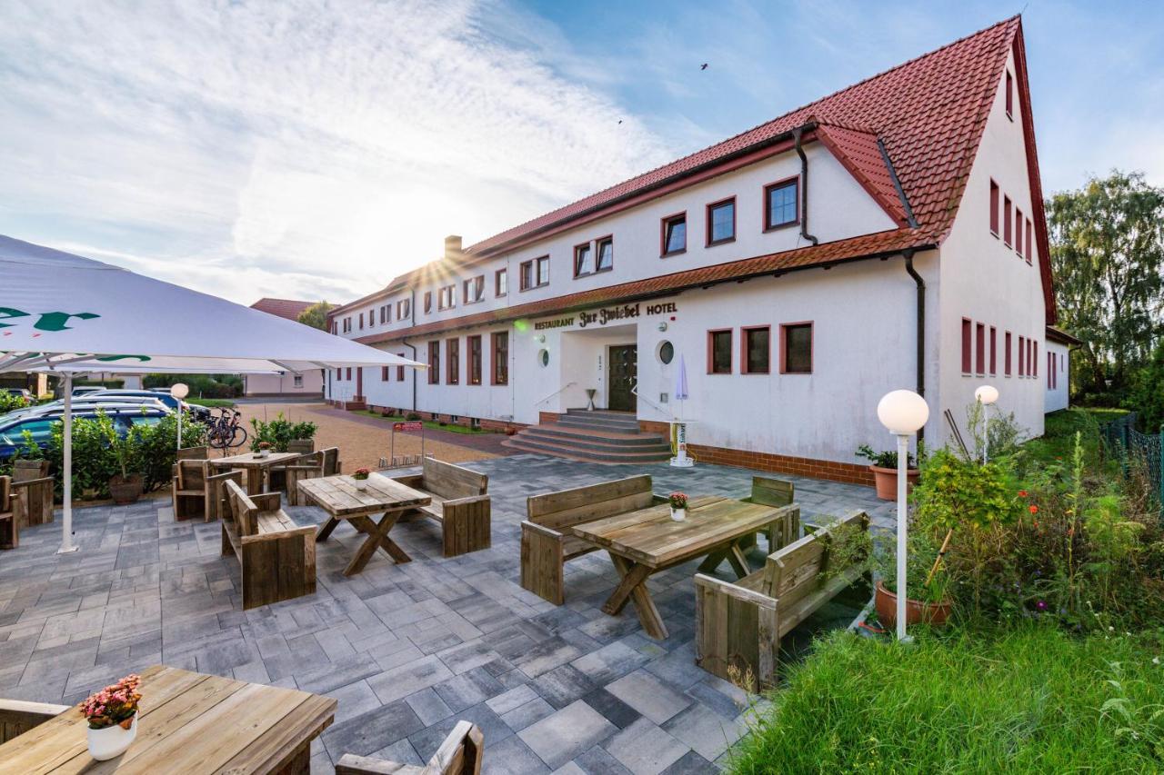Hotel Und Restaurant "Zur Zwiebel" Peenemunde Exterior photo